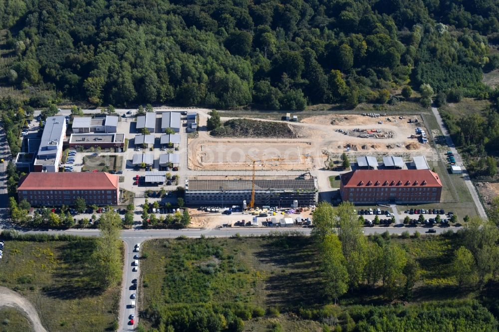 Schwerin from above - Construction site for the new police building complex Bereitschaftspolizei-Handertschaft and KFZ-Bereich on Graf-Yorck-Strasse in Schwerin in the state Mecklenburg - Western Pomerania, Germany