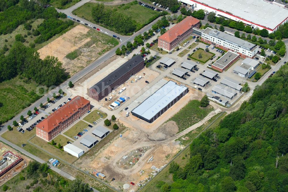 Schwerin from above - Construction site for the new police building complex Bereitschaftspolizei-Handertschaft and KFZ-Bereich on Graf-Yorck-Strasse in Schwerin in the state Mecklenburg - Western Pomerania, Germany