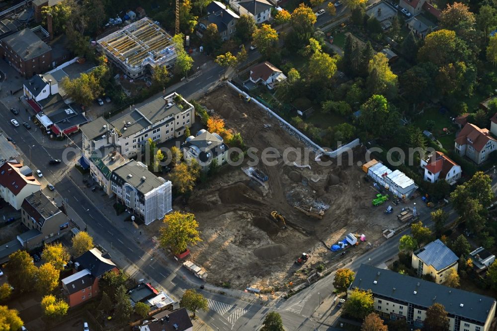 Berlin from the bird's eye view: New construction of the building complex of the shopping center Giesestrasse corner Hoenoer Strasse in the district Mahlsdorf in Berlin, Germany