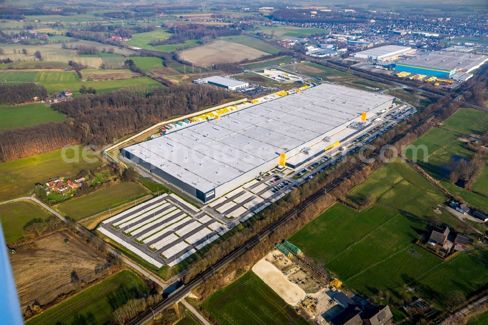 Werne from the bird's eye view: Complex on the site of the logistics center Amazon Logistik in Werne in the state North Rhine-Westphalia