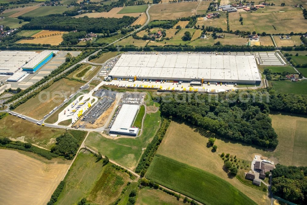 Werne from above - Complex on the site of the logistics center Amazon Logistik in Werne in the state North Rhine-Westphalia