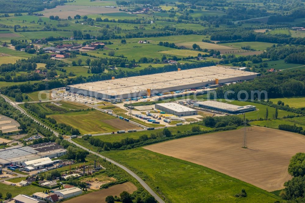 Werne from the bird's eye view: Complex on the site of the logistics center Amazon Logistik in Werne in the state North Rhine-Westphalia