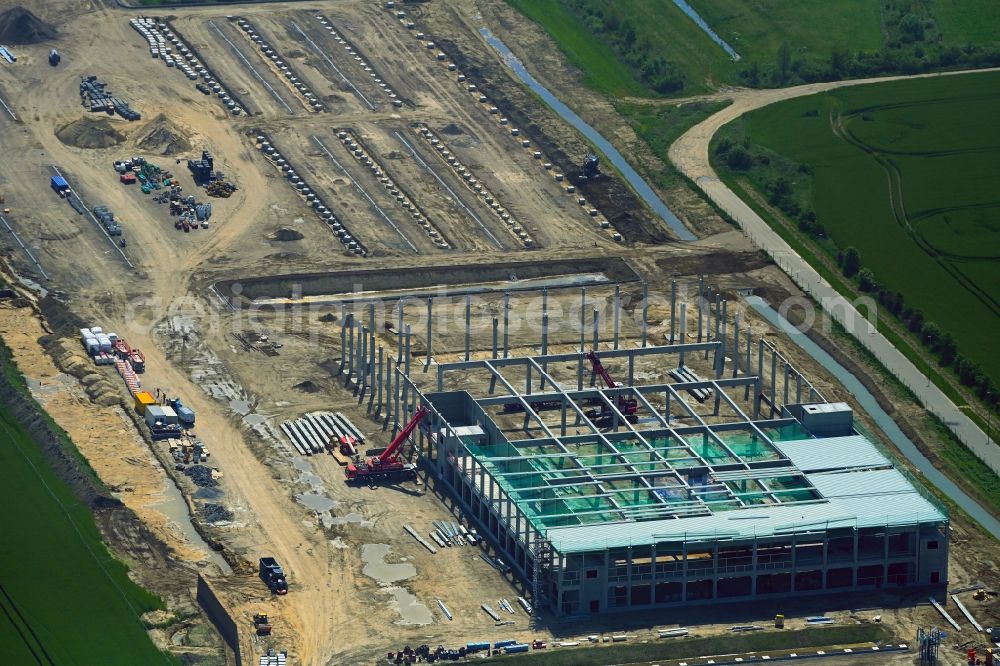 Rostock from above - Construction site to build a new building complex on the site of the logistics center Amazon zwischen Barkenstrasse and Containerstrasse in the district Hinrichsdorf in Rostock in the state Mecklenburg - Western Pomerania, Germany