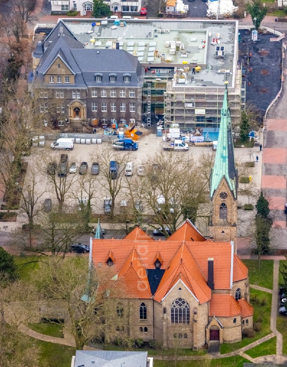 Holzwickede from the bird's eye view: Construction site of Town Hall building of the city administration as a building extension Am Markt - Poststrasse in the district Brackel in Holzwickede in the state North Rhine-Westphalia, Germany