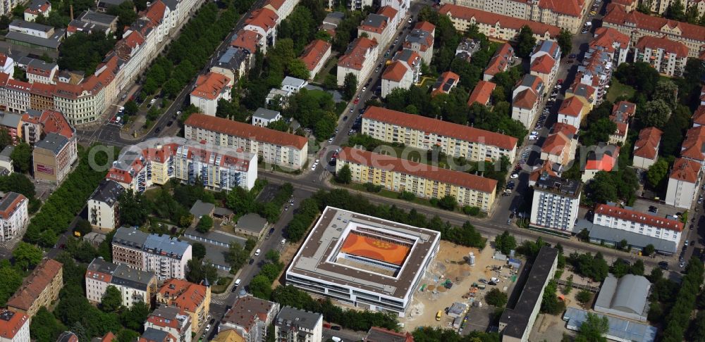 Aerial image Leipzig - Construction of 3rd Primary school at Bernhard Goring Strasse in Leipzig in Saxony. Construction of the new building in the Sudvorstadt began in 2012 and will be completed at the beginning of the school year 2014-15. In addition, the old building will be renovated. The planning of the project was overseen by JSWD architects