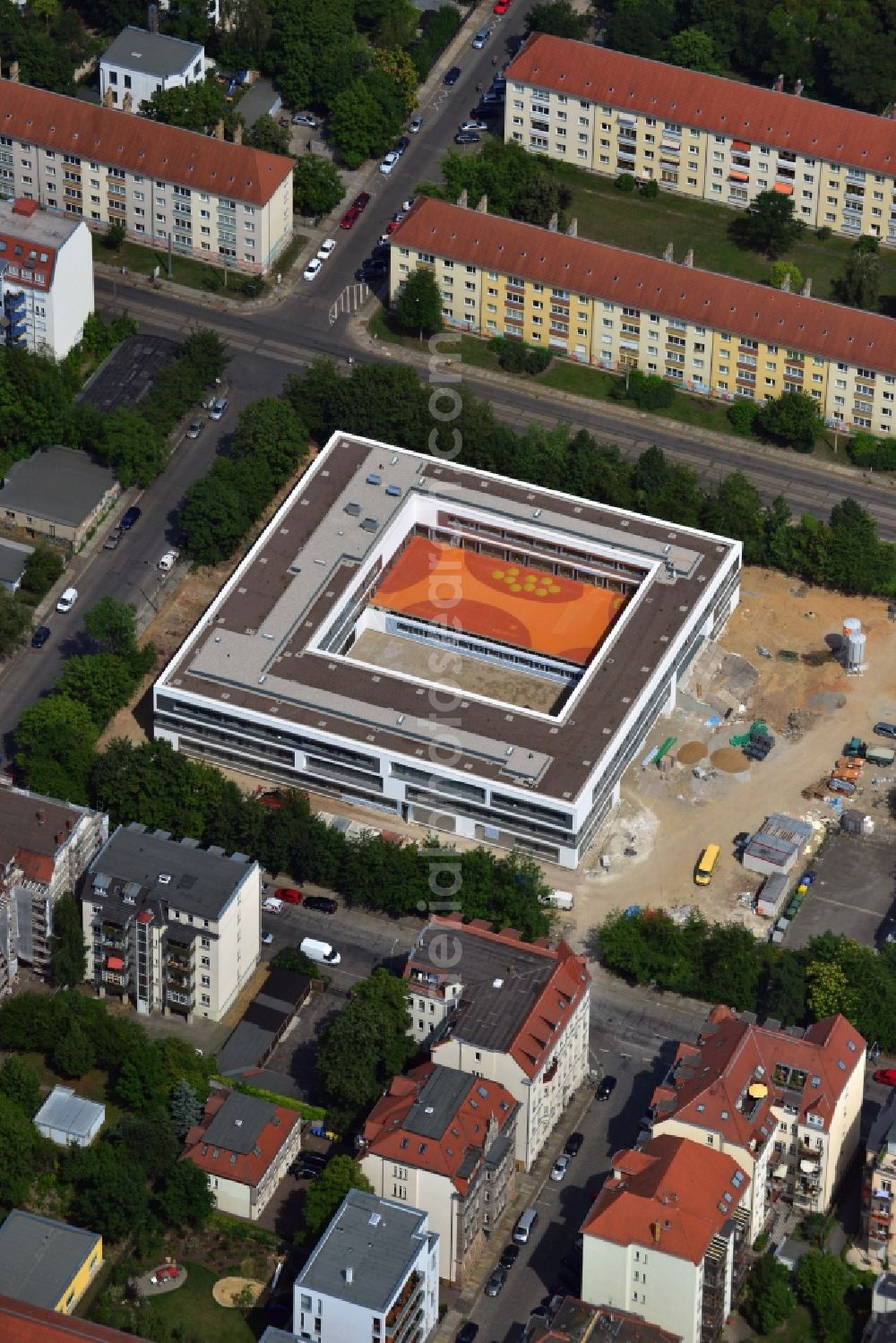 Leipzig from above - Construction of 3rd Primary school at Bernhard Goring Strasse in Leipzig in Saxony. Construction of the new building in the Sudvorstadt began in 2012 and will be completed at the beginning of the school year 2014-15. In addition, the old building will be renovated. The planning of the project was overseen by JSWD architects