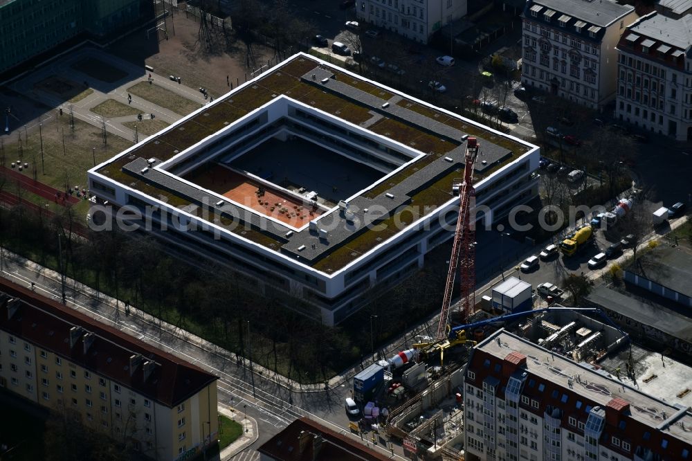 Aerial image Leipzig - Construction of 3rd Primary school at Bernhard Goring Strasse in Leipzig in Saxony. Construction of the new building in the Sudvorstadt The planning of the project was overseen by JSWD architects