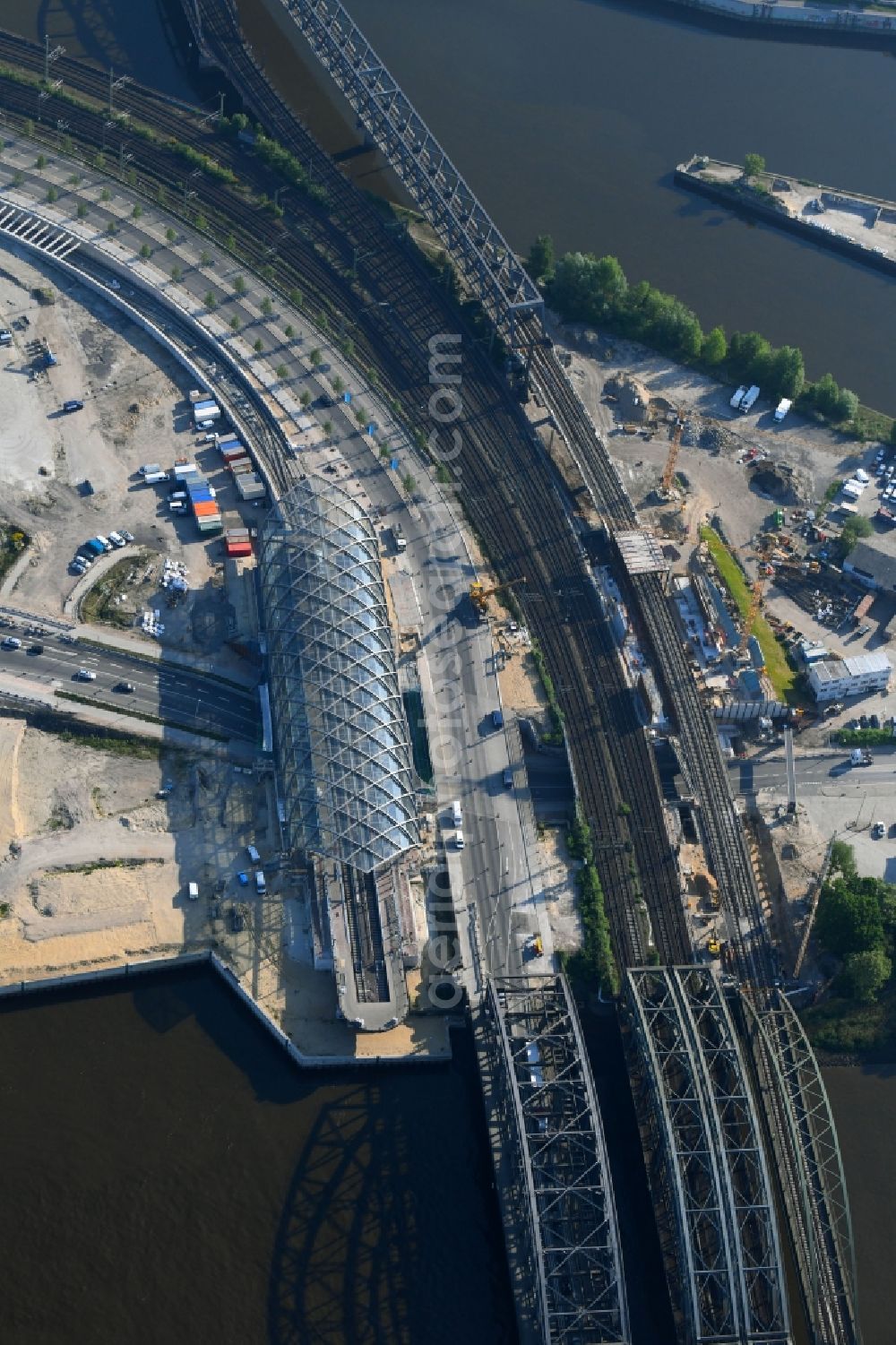 Aerial photograph Hamburg - Construction site for the train stop Elbbruecken of the subway line 4 in Hamburg, Germany