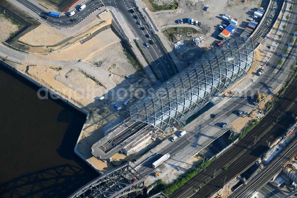 Hamburg from the bird's eye view: Construction site for the train stop Elbbruecken of the subway line 4 in Hamburg, Germany