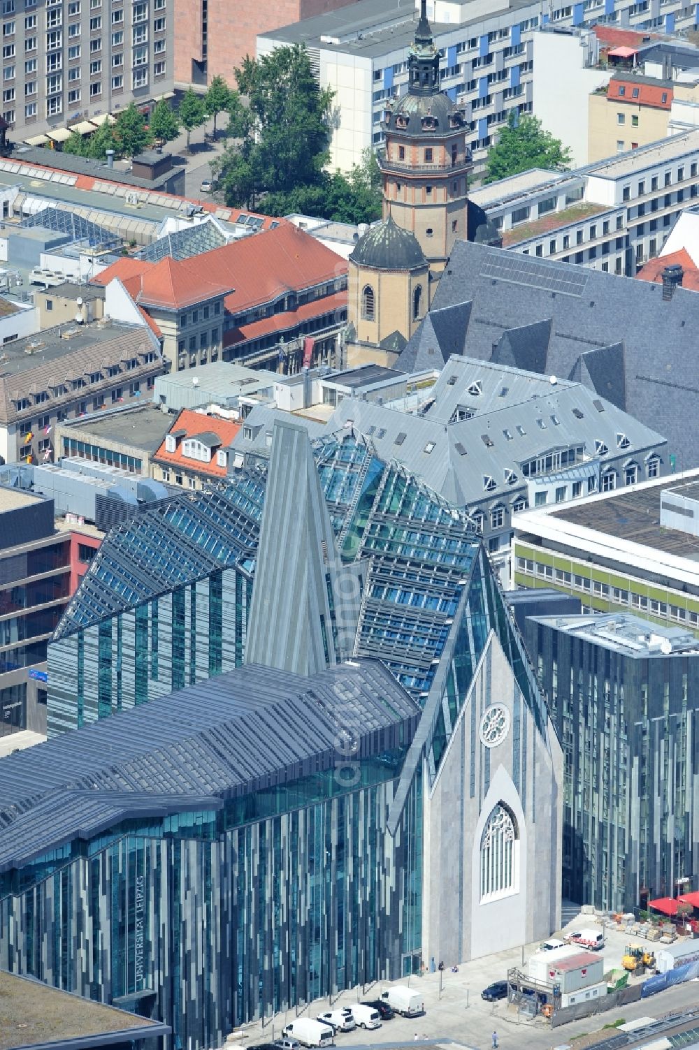 Aerial image Leipzig - Construction onto the main campus building of the University of Leipzig