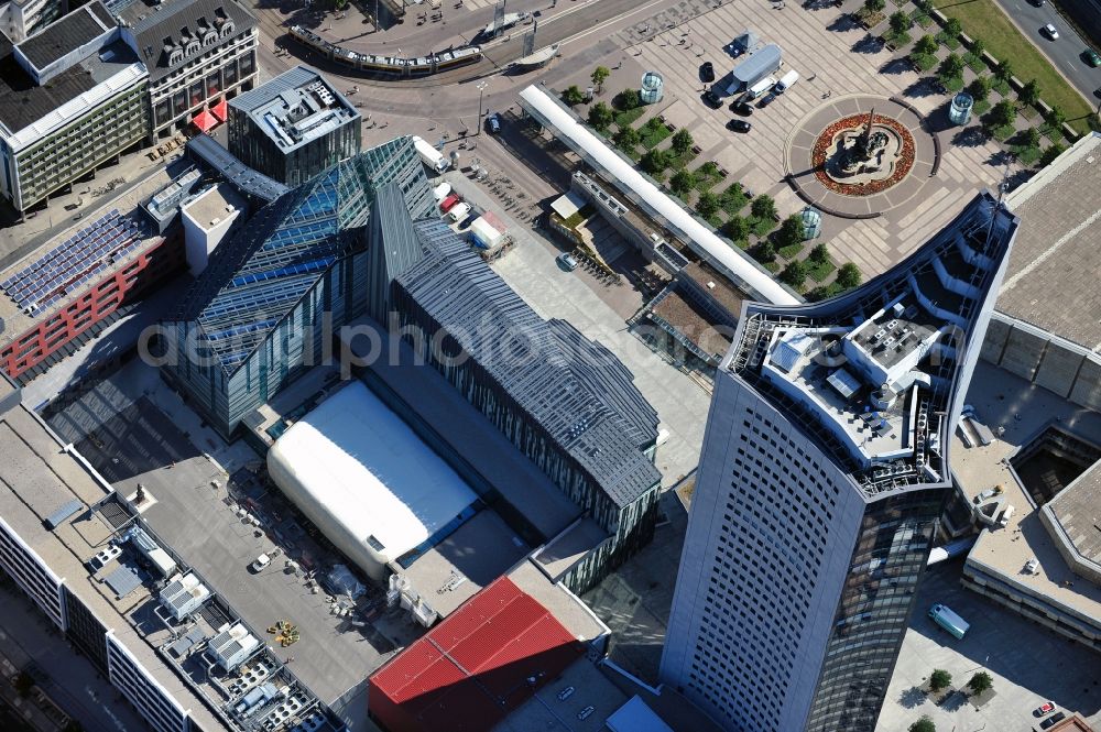 Leipzig from above - Construction onto the main campus building of the University of Leipzig