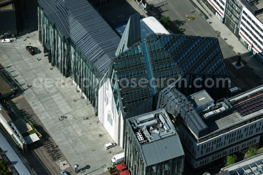 Leipzig from above - Construction onto the main campus building of the University of Leipzig