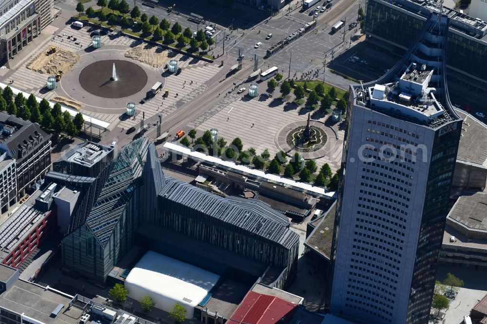 Leipzig from the bird's eye view: Construction onto the main campus building of the University of Leipzig