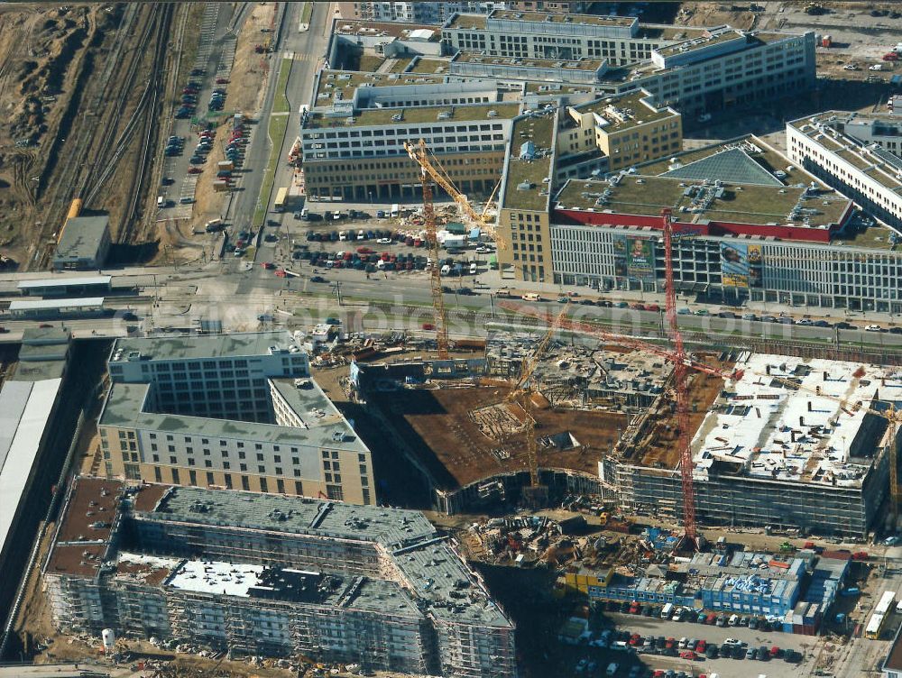 Berlin - Hellersdorf from the bird's eye view: Neubau der Hellen Mitte der MEGA-AG in Berlin-Hellersdorf.