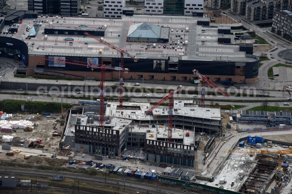 Kopenhagen from the bird's eye view: New construction high-rise construction site the hotel complex on Carsten Niebuhrs Gade in Copenhagen in Denmark