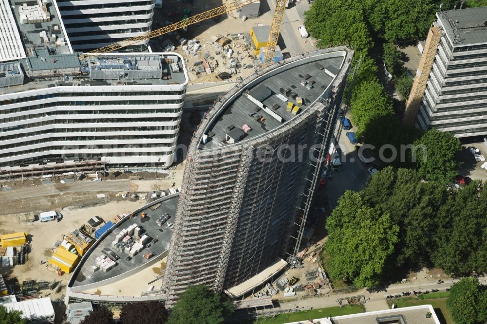 Aerial image Hamburg - Construction site of the hotel tower Holiday Inn in the business quarter City Nord in Hamburg. The building was designed by MPP a?? Meding Plan + Projekt GmbH