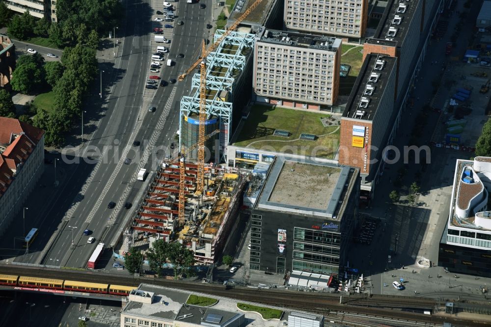 Aerial photograph Berlin - New construction high-rise construction site the hotel complex Motel-One-Hotel on Grunerstrasse - Rathausstrasse in the district Mitte in Berlin, Germany