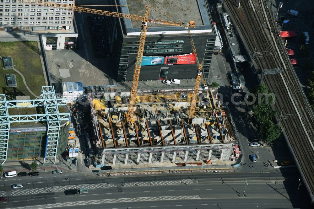 Aerial photograph Berlin - New construction high-rise construction site the hotel complex Motel-One-Hotel on Grunerstrasse - Rathausstrasse in the district Mitte in Berlin, Germany