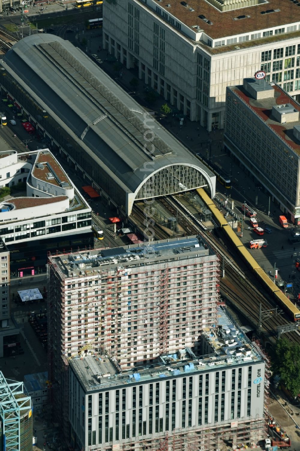 Berlin from above - New construction high-rise construction site the hotel complex Motel-One-Hotel on Grunerstrasse - Rathausstrasse in the district Mitte in Berlin, Germany