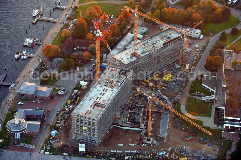 Lübeck from the bird's eye view: New construction high-rise construction site the hotel complex a-ja Resort Travemuende in the district Travemuende in Luebeck in the state Schleswig-Holstein, Germany