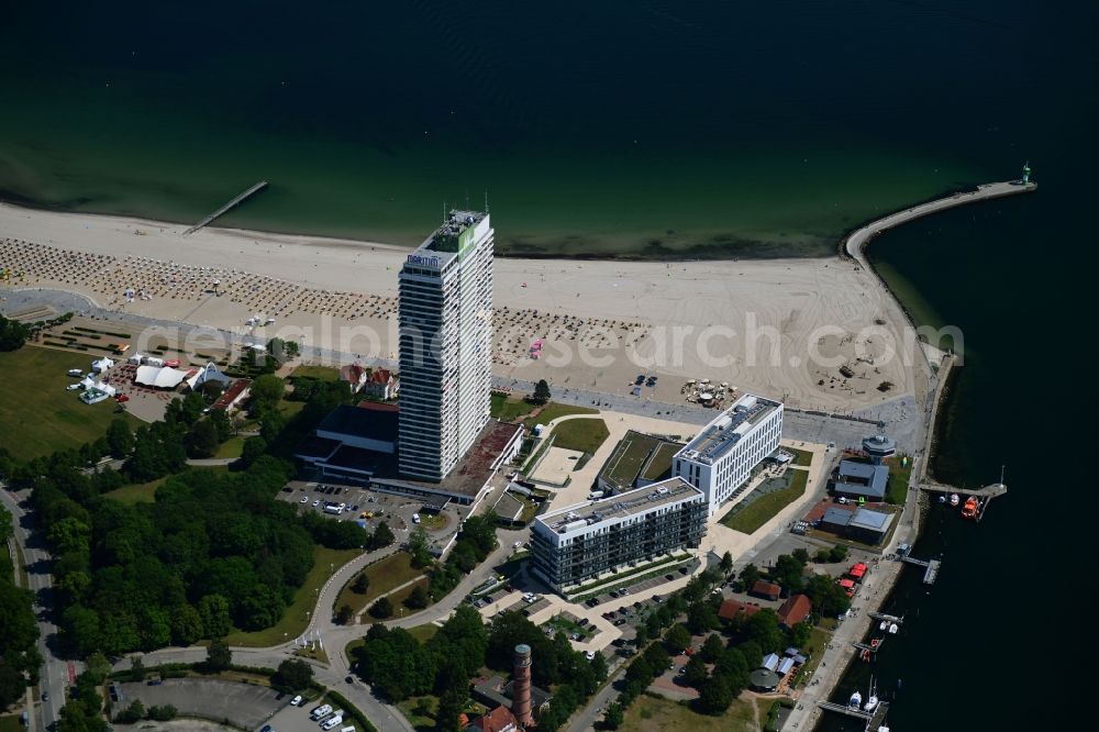 Lübeck from the bird's eye view: New construction high-rise construction site the hotel complex a-ja Resort Travemuende in Travemuende in the state Schleswig-Holstein, Germany