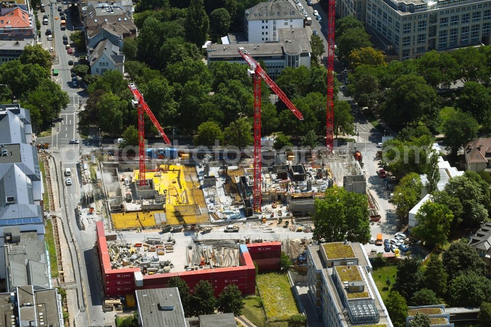 Frankfurt am Main from above - New construction high-rise construction site the hotel complex on Senckenbergallee in Frankfurt in the state Hesse, Germany