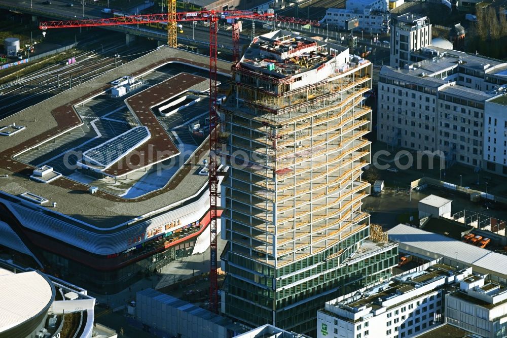 Berlin from above - New construction high-rise construction site the hotel complex Stream Tower in the district Friedrichshain in Berlin, Germany