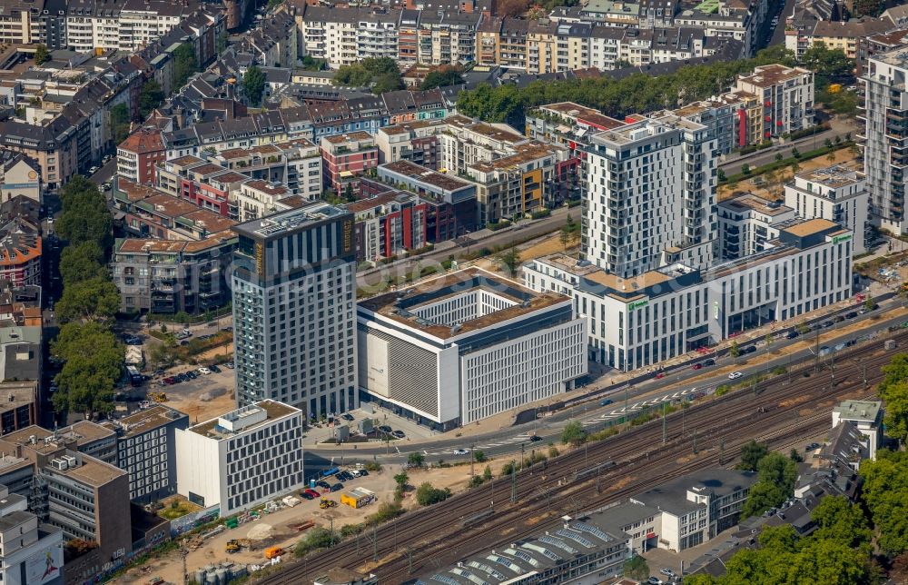 Aerial photograph Düsseldorf - New construction high-rise construction site the hotel complex Toulouser Allee in Duesseldorf in the state North Rhine-Westphalia, Germany