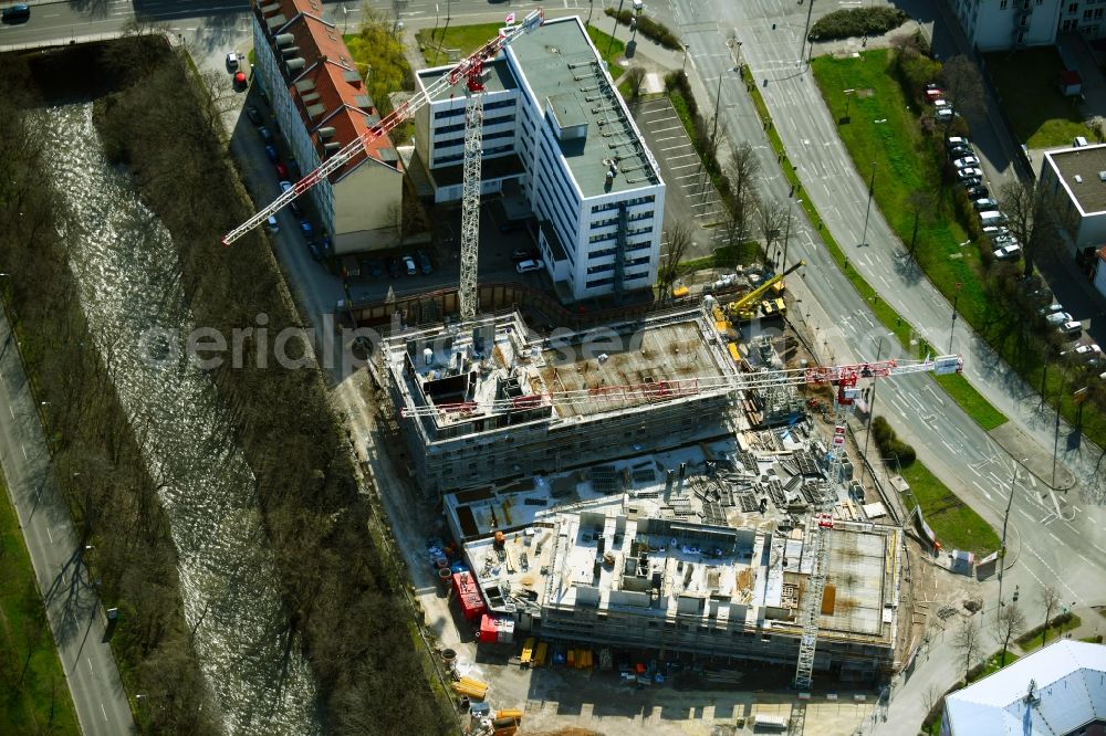 Aerial image Erfurt - Construction site for the new high-rise complex Wir Quartier with two residential towers and a six-class city villa on Juri-Gagarin-Ring in the Old Town district in Erfurt in the state of Thuringia, Germany