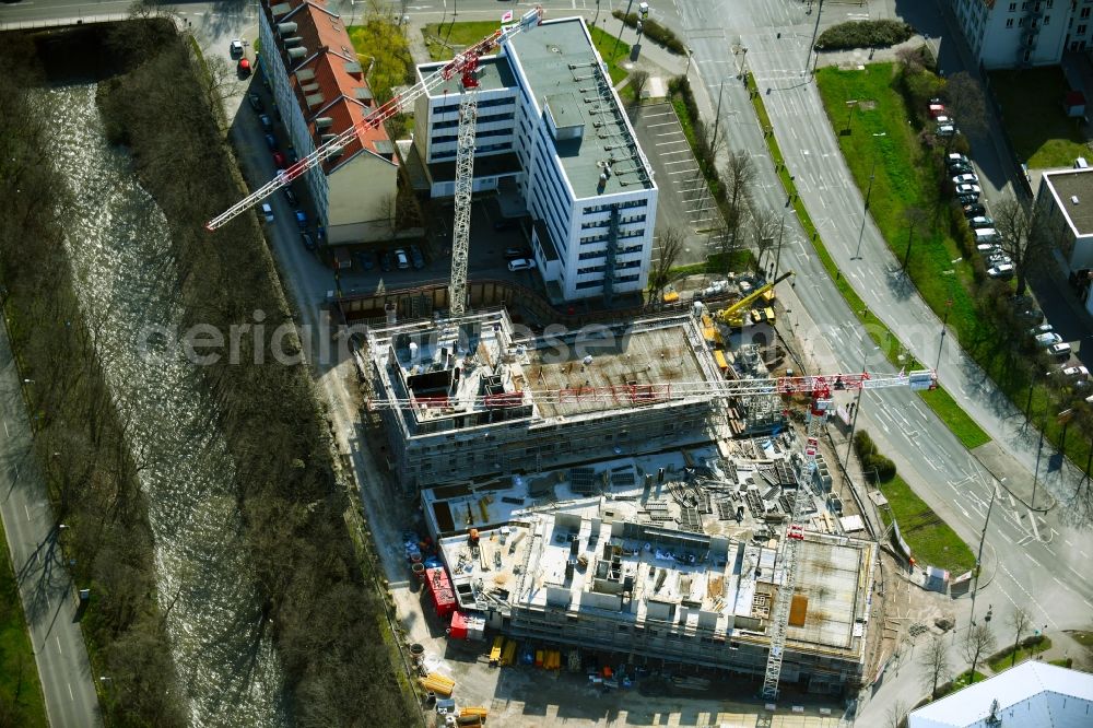 Aerial photograph Erfurt - Construction site for the new high-rise complex Wir Quartier with two residential towers and a six-class city villa on Juri-Gagarin-Ring in the Old Town district in Erfurt in the state of Thuringia, Germany