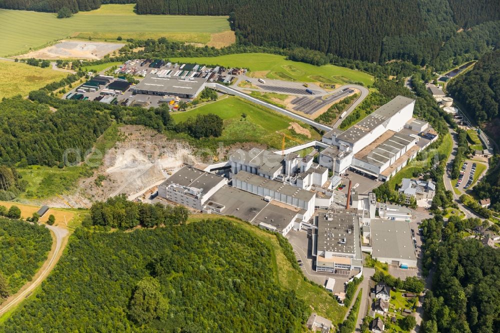 Aerial photograph Grevenstein - Construction site and assembly work for the construction of a high-bay warehouse building complex and logistics center on the premises of the brewery Brauerei C.& A. VELTINS GmbH & Co. KG An of Streue in Grevenstein in the state North Rhine-Westphalia, Germany