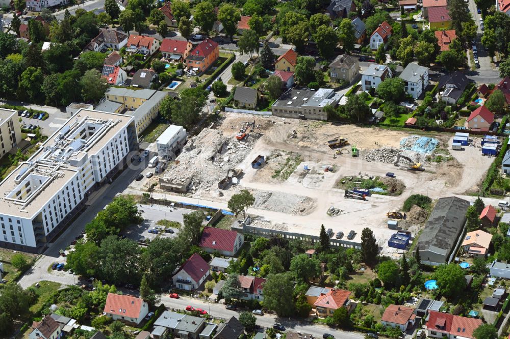 Berlin from the bird's eye view: Construction site to build a new multi-family residential complex on street Muensterberger Weg in the district Kaulsdorf in Berlin, Germany