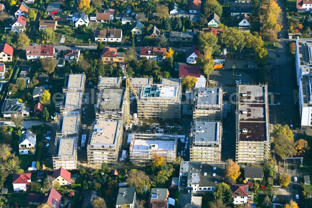 Berlin from above - Construction site to build a new multi-family residential complex on street Muensterberger Weg in the district Kaulsdorf in Berlin, Germany