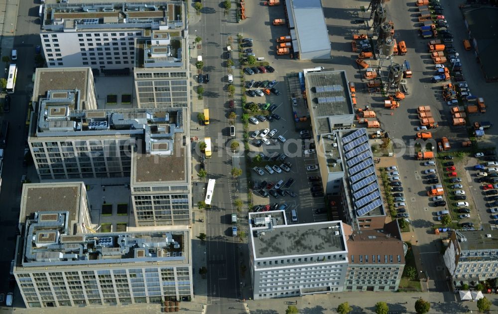 Berlin from the bird's eye view: Hotel and office campus on the Anschutz area in the district of Friedrichshain in Berlin. Porr Solutions Germany GmbH is the owner and developer of the property