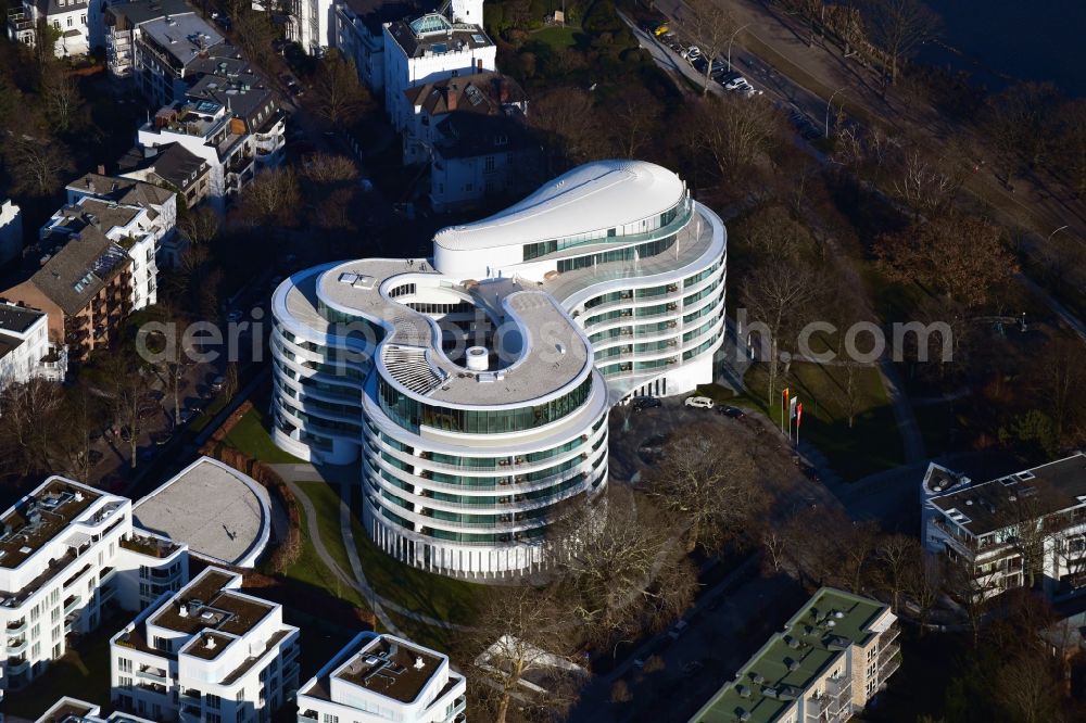 Aerial image Hamburg - New construction site the hotel complex Luxushotel The Fontenay an der Aussenalster im Stadtteil Rotherbaum in Hamburg