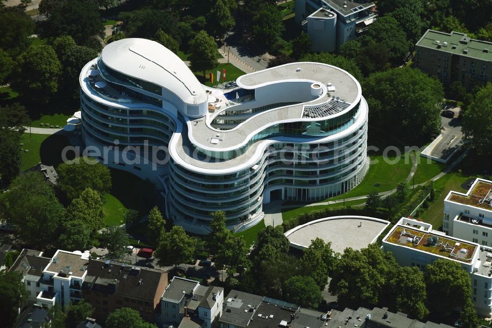 Aerial image Hamburg - New construction site the hotel complex Luxushotel The Fontenay an der Aussenalster im Stadtteil Rotherbaum in Hamburg