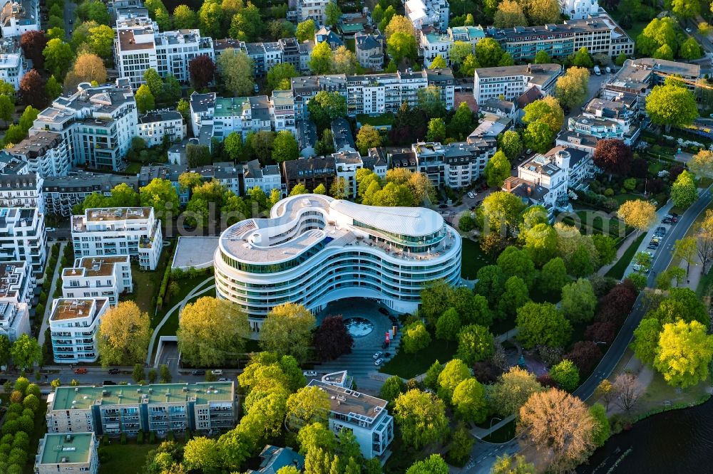 Aerial image Hamburg - New construction site the hotel complex Luxushotel The Fontenay an der Aussenalster im Stadtteil Rotherbaum in Hamburg