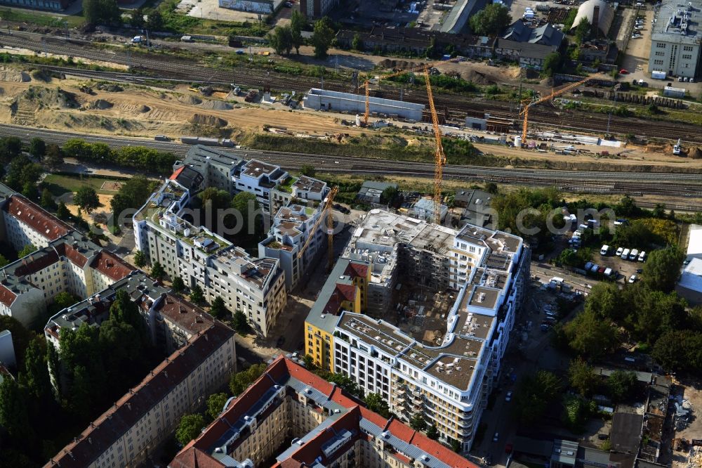 Berlin OT Friedrichshain from above - View of the new construction of apartment buildings in the district of Friedrichshain in Berlin