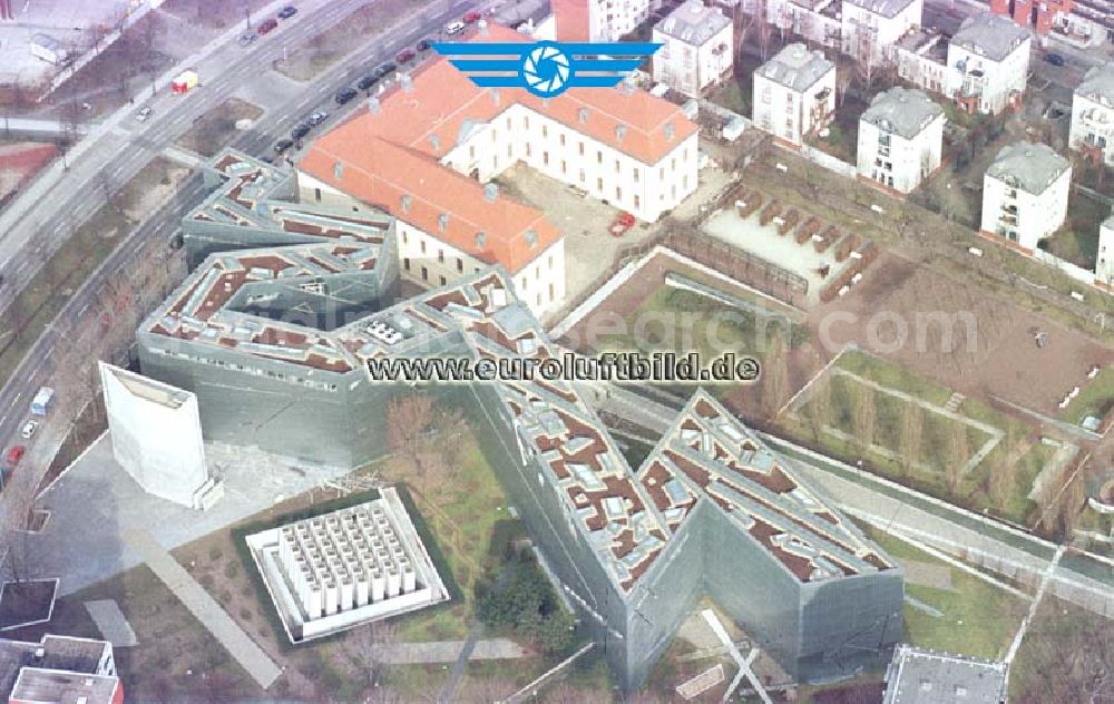 Berlin - Kreuzberg from above - Neubau des Jüdischen Museums an der Lindenstraße in Berlin-Kreuzberg.