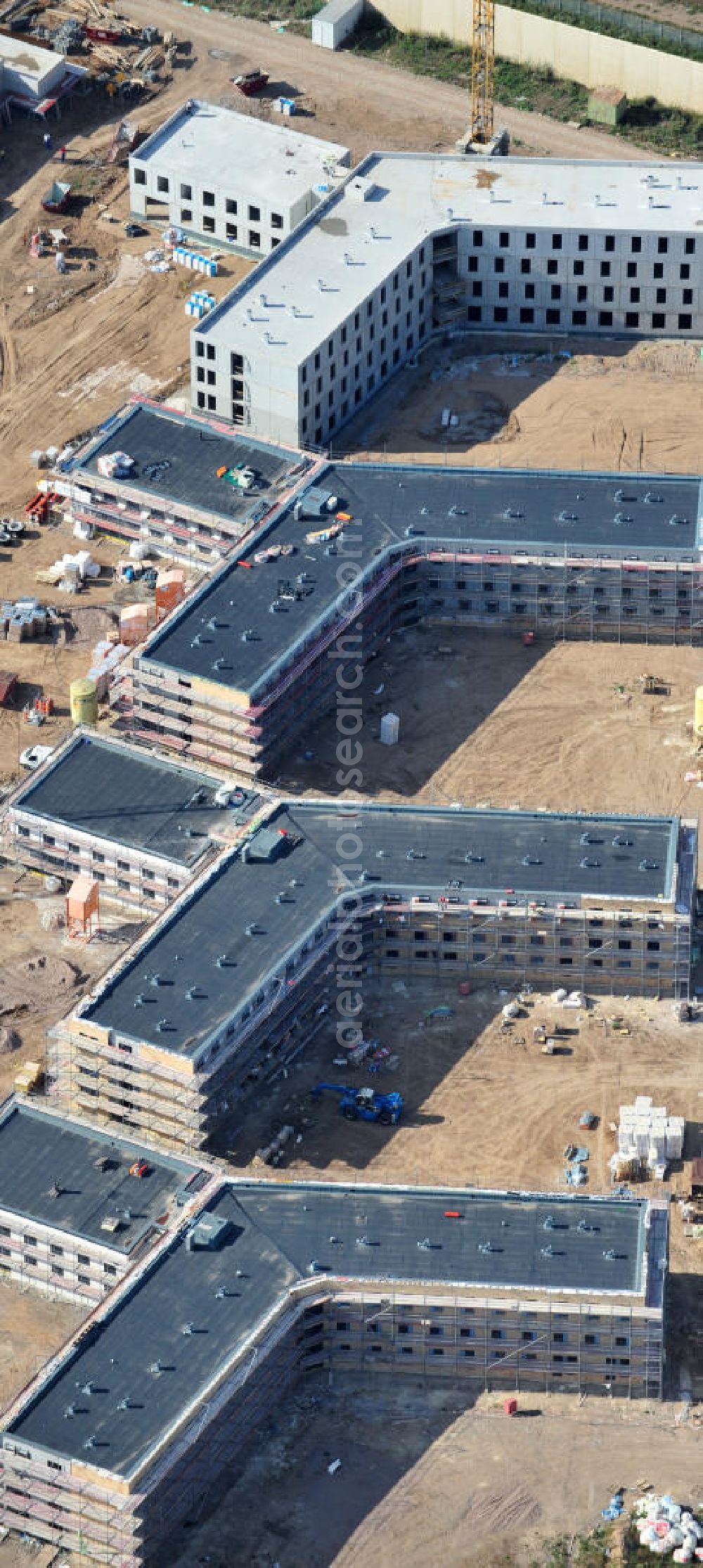 Aerial image Arnstadt - Neubau der Jugendstrafanstalt ( JSA ) sowie die neue Thüringer Jugendarrestanstalt ( JVA ) in Arnstadt. Construction of the Youth Detention Center (JSA) and the Thuringian new youth detention center (prison) in Arnstadt.