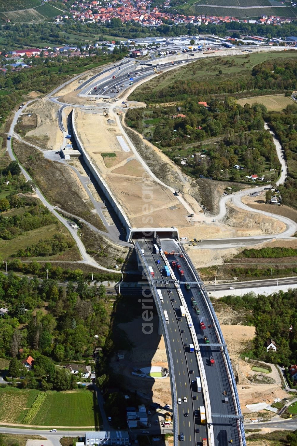 Würzburg from the bird's eye view: New construction of the route in the course of the motorway tunnel construction of the BAB A 3 in the district Heidingsfeld in Wuerzburg in the state Bavaria, Germany