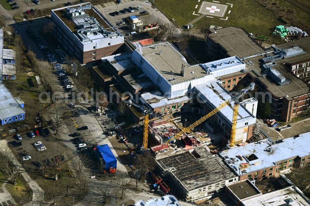 Hannover from above - New construction site for a medical center and hospital clinic DIAKOVERE HENRIKE Mutter-Kinder-Zentrum AUF DER BULT in the district Bult in Hannover in the state Lower Saxony, Germany