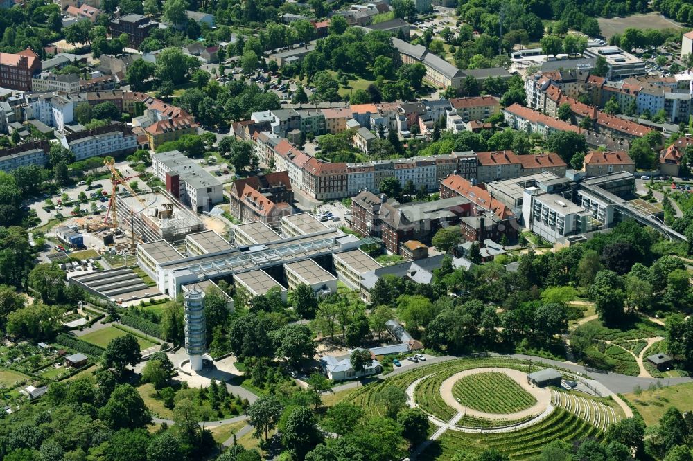 Brandenburg an der Havel from the bird's eye view: Hospital grounds Staedtisches Klinikum Brandenburg GmbH on Hochstrasse in Brandenburg an der Havel in the state Brandenburg, Germany