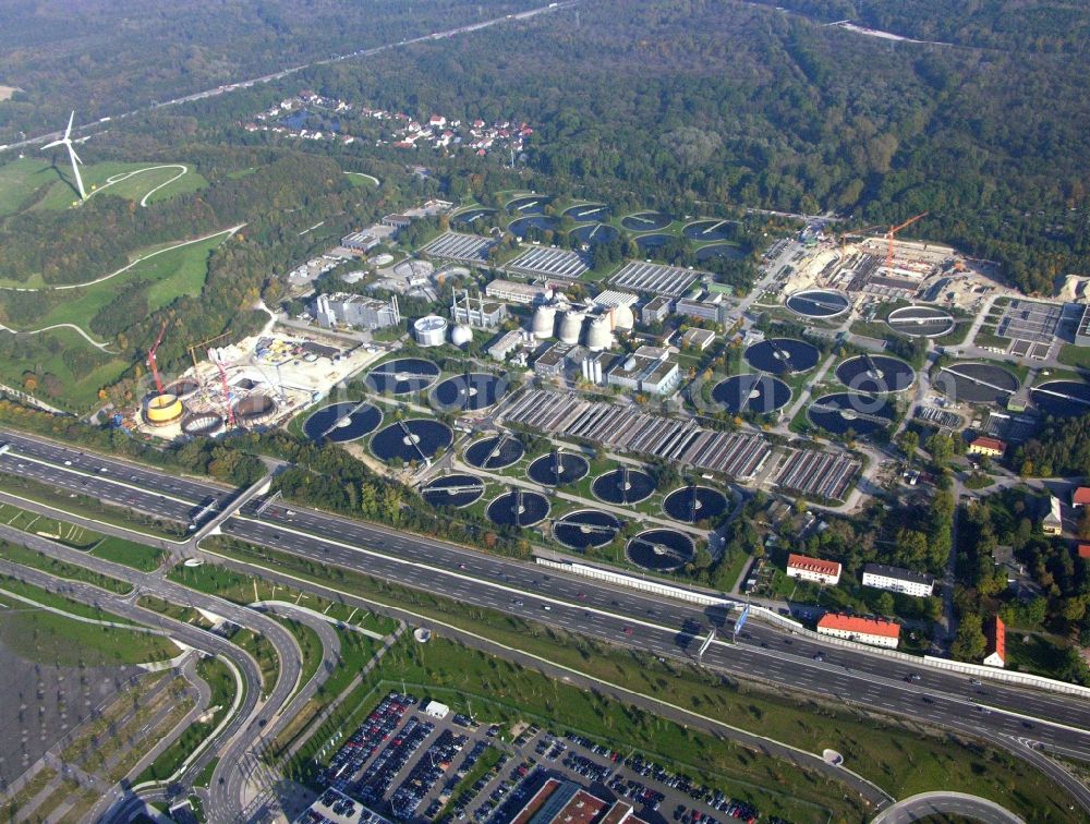 München from above - Construktion site of sewage works Basin and purification steps for waste water treatment of Klaerwerk Gut Grosslappen in Munich in the state Bavaria, Germany