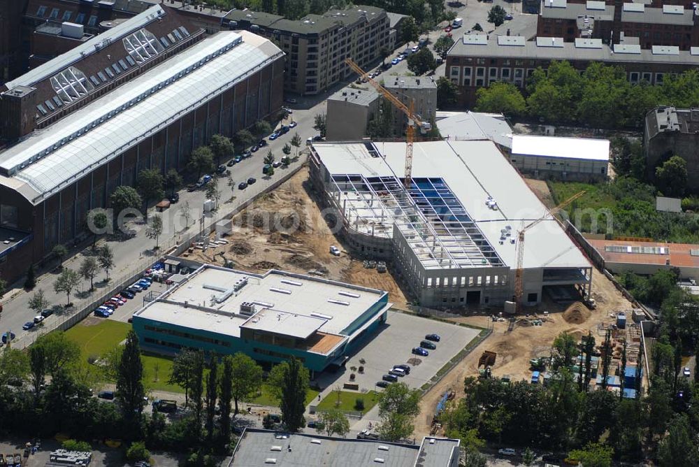 Aerial photograph Berlin - BERLIN Blick auf den Neubau des LASERLINE Druckzentrums im Wedding. an der Scheringstrasse in 13355 BERLIN. Projektleitung Neubau für Rückfragen: Babett Deuse,Telefon 030 467096-150, babett.deuse@laser-line.de