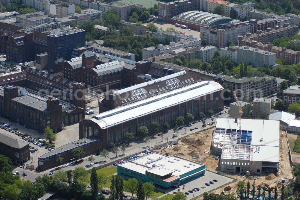 Aerial photograph Berlin - BERLIN Blick auf den Neubau des LASERLINE Druckzentrums im Wedding. an der Scheringstrasse in 13355 BERLIN. Projektleitung Neubau für Rückfragen: Babett Deuse,Telefon 030 467096-150, babett.deuse@laser-line.de