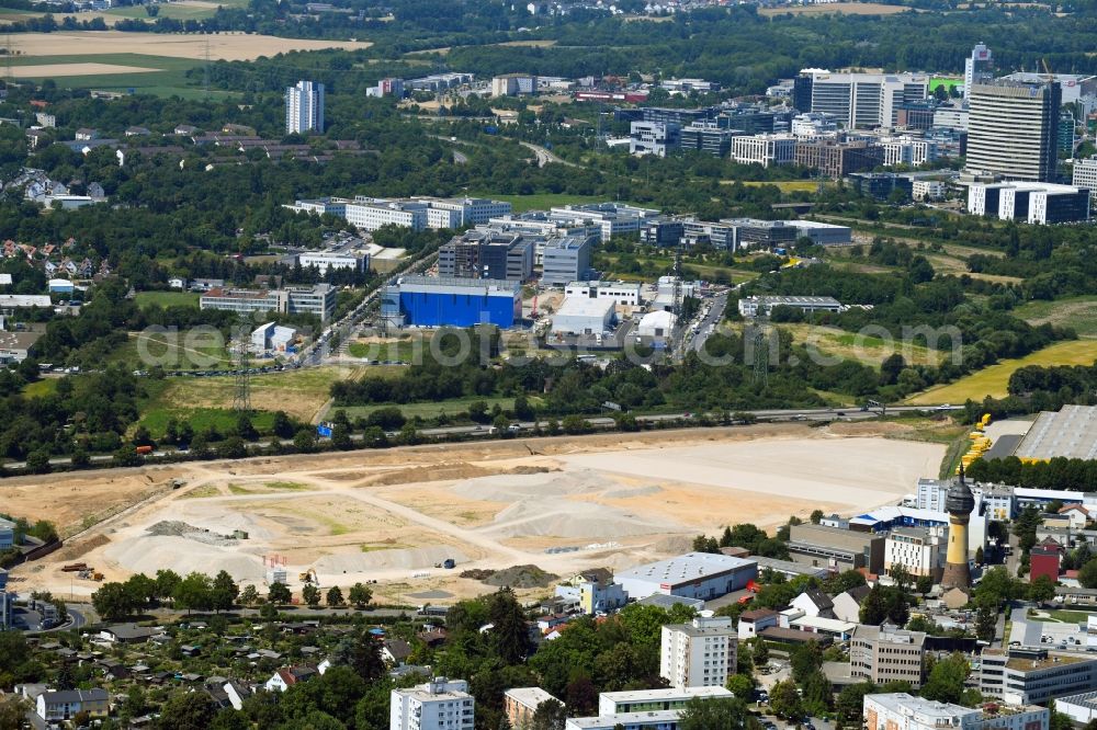 Aerial image Frankfurt am Main - Construction site with development works and embankments works zum Neubau eines Logistikpark Segro City Park on Gaugrafenstrasse in Frankfurt in the state Hesse, Germany