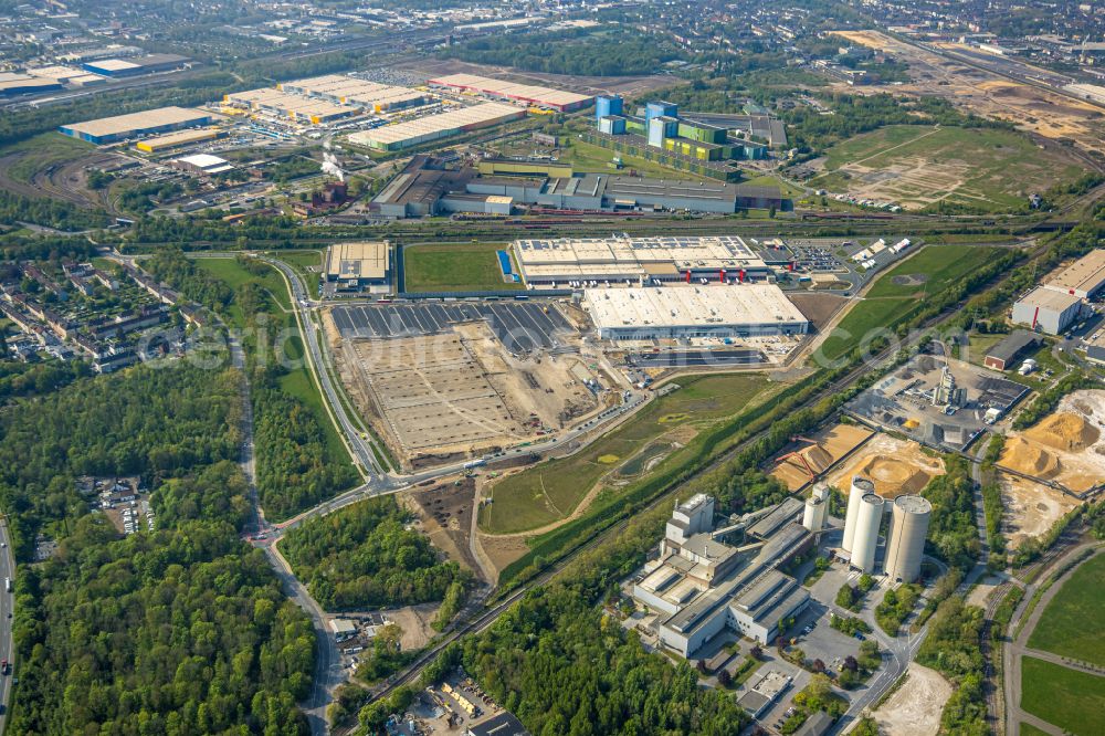 Aerial image Dortmund - Construction site to build a new building complex on the site of the logistics center on the former Hoeschgelaende in the district Westfalenhuette in Dortmund at Ruhrgebiet in the state North Rhine-Westphalia, Germany