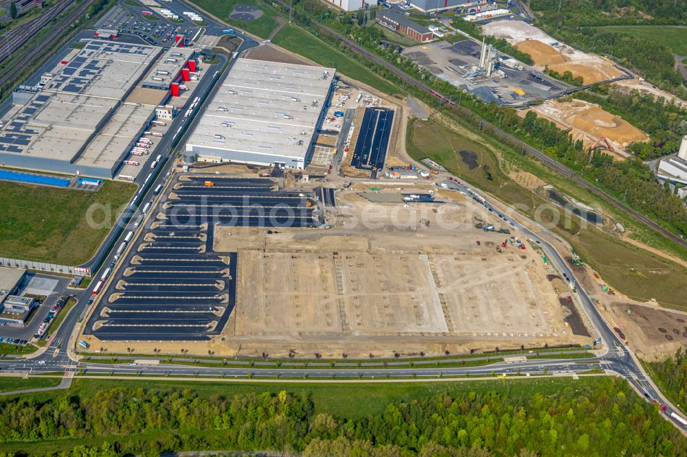 Dortmund from the bird's eye view: Construction site to build a new building complex on the site of the logistics center on the former Hoeschgelaende in the district Westfalenhuette in Dortmund at Ruhrgebiet in the state North Rhine-Westphalia, Germany