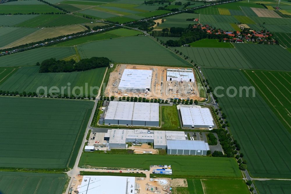 Aerial photograph Barsinghausen - Construction site to build a new building complex on the site of the logistics center Hohes Feld in the district Gross Munzel in Barsinghausen in the state Lower Saxony, Germany